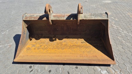 SLOTENBAK MAZAL